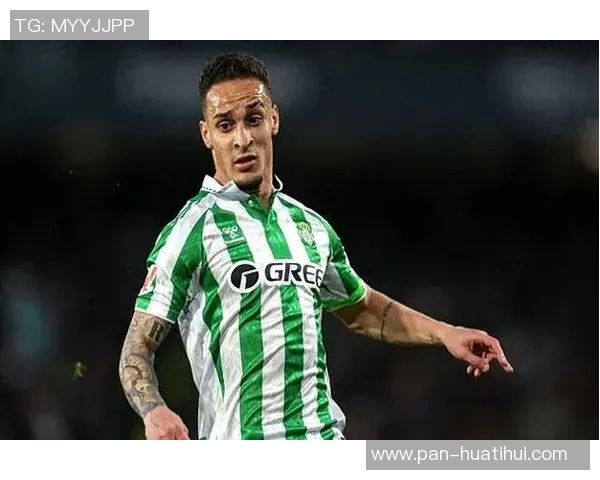 安东尼谈红牌：我没有犯规意图，昨晚一直在想这件事睡不着觉